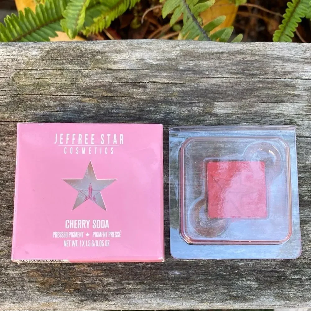 NIB New Jeffree Star Single Pressed Pigment Eyeshadow Cherry Soda 0.05 oz